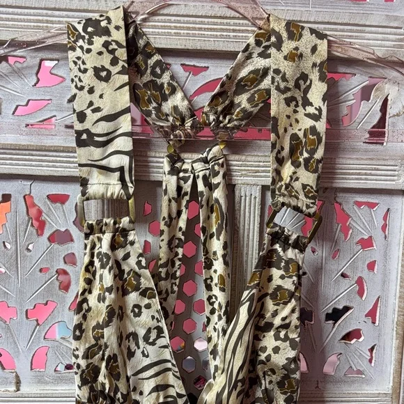 Arden B Animal Print Backless Dress Size: Small - Picture 3 of 8
